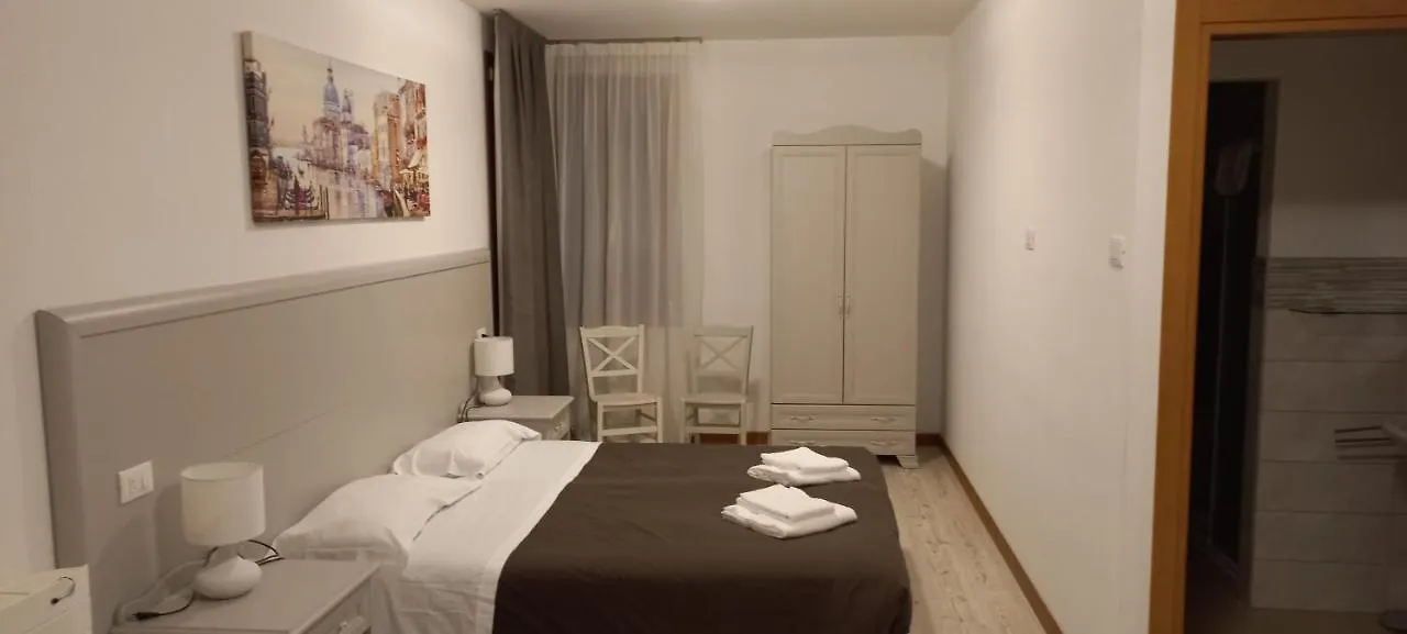 Palazzetto Canossa Venice Italy